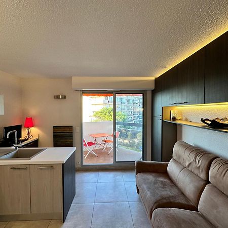 Appartement Studio Vue Sur La Marina Canet-en-Roussillon Luaran gambar